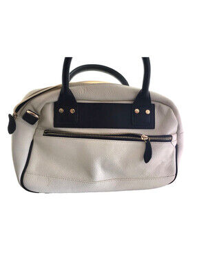 Boulevard Leather Handbag no Shoulder Strap Off White black Trim Sleek n Sexy!
